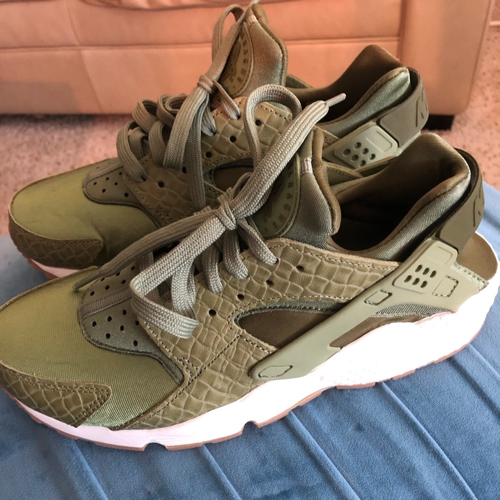 Nike Air Huarache
